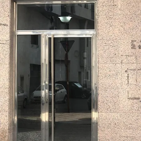 Apartament Piso Reformado Ourense Grande